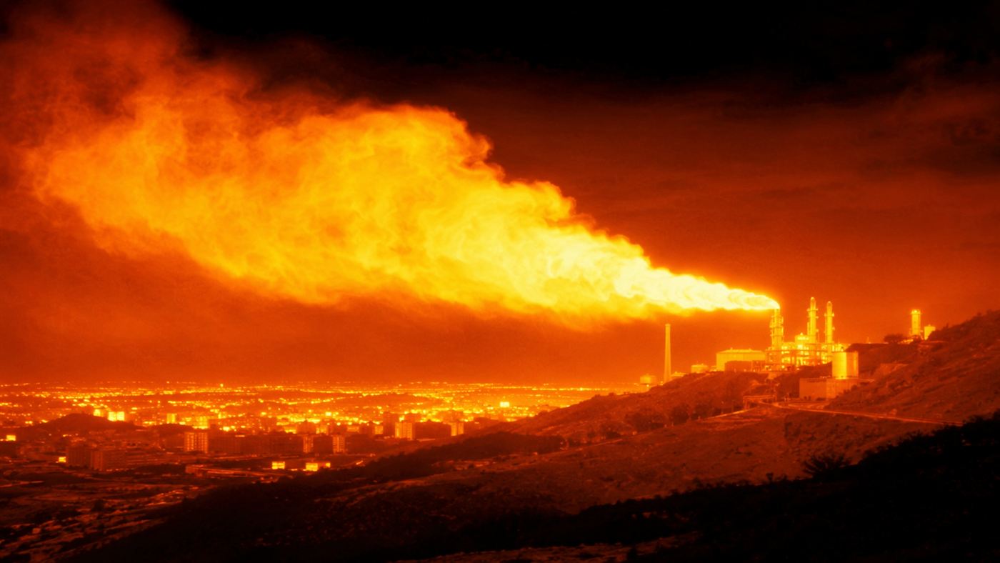 An infrared view of a huge methane plume billowing from the Aliso Canyon gas facility above Los Angeles